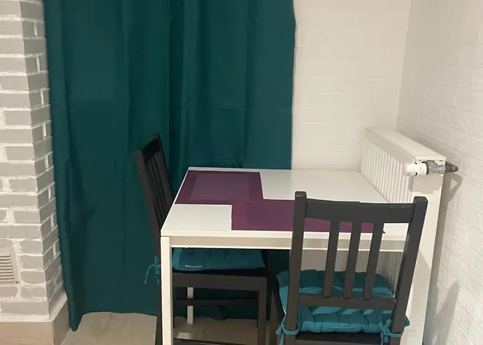 Petite Avec Sdb Partagee Kwatera prywatna *